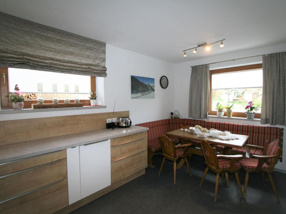 Apartment Apartment Eberharter By Interhome Strass im Zillertal Esterno foto