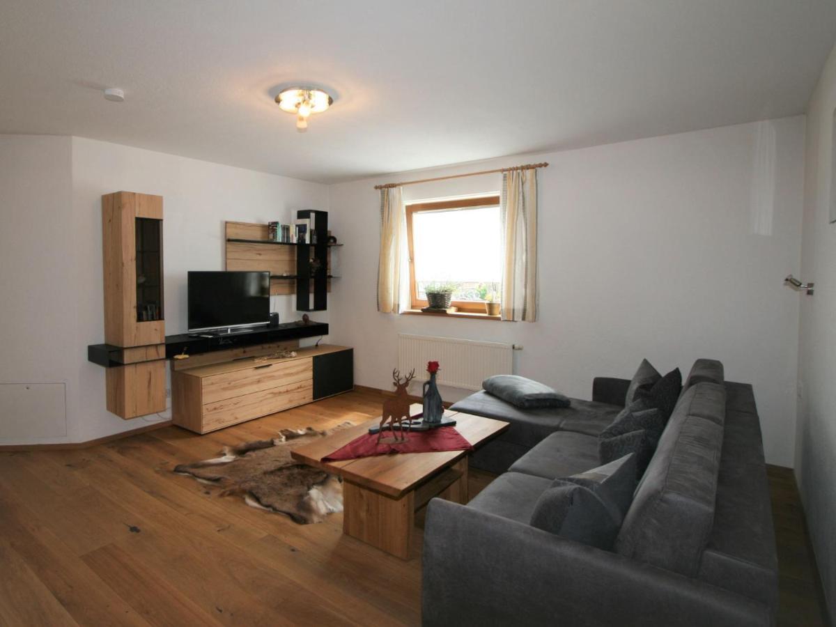 Apartment Apartment Eberharter By Interhome Strass im Zillertal Esterno foto
